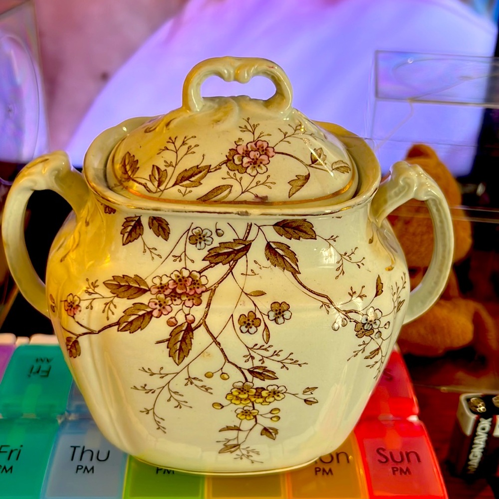 Vintage jar with handles and matching lid